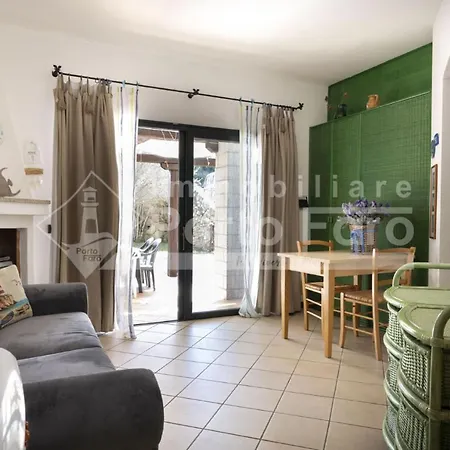 Villa 27 Baia Del Faro - Bilocale Con Veranda Esterna Attrezzata *